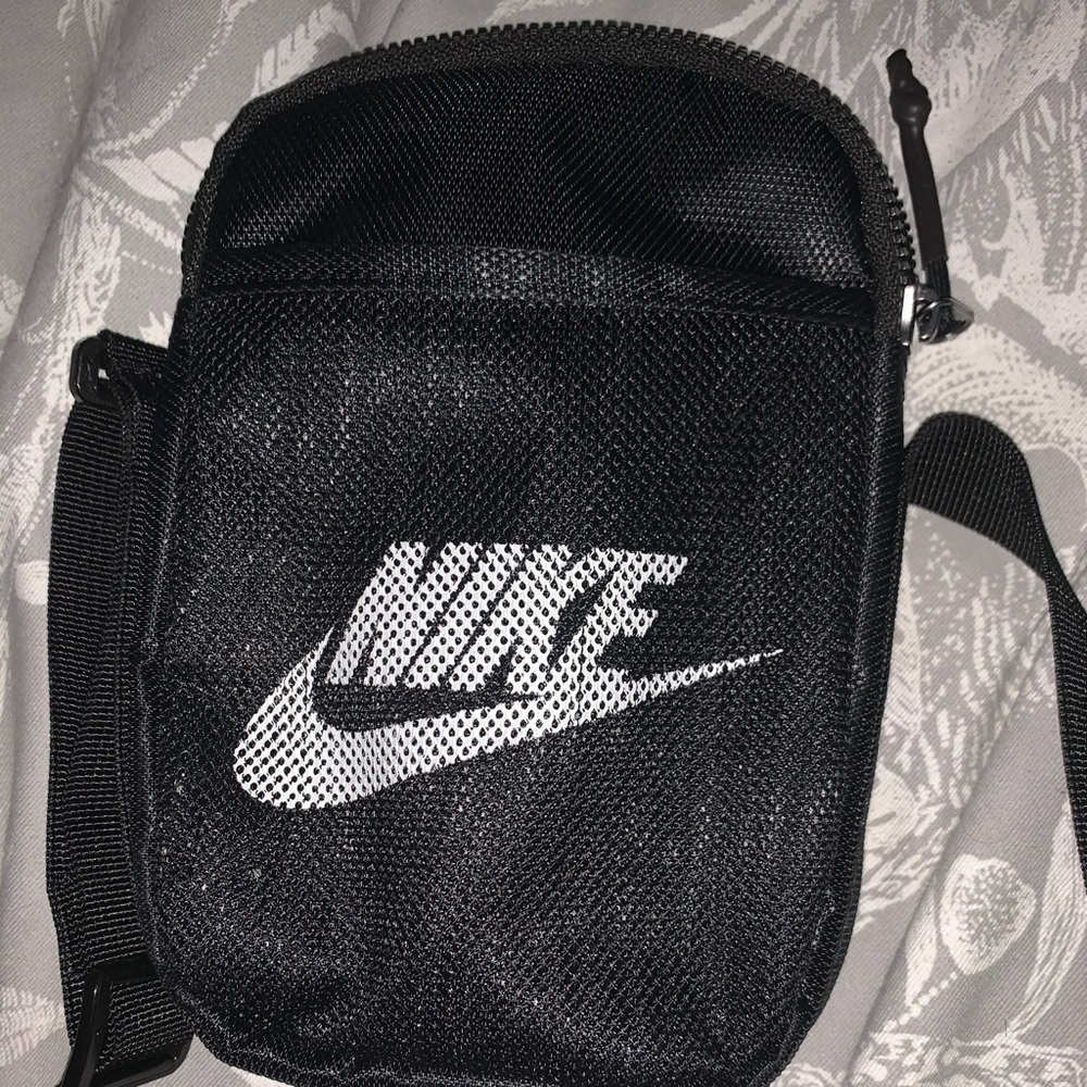 Nike satchel